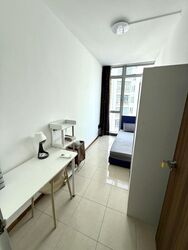 The Lakeshore (D22), Condominium #535392111
